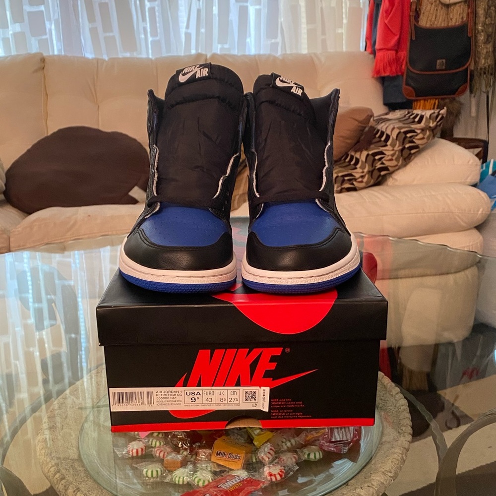 Jordan 1 Royal toe